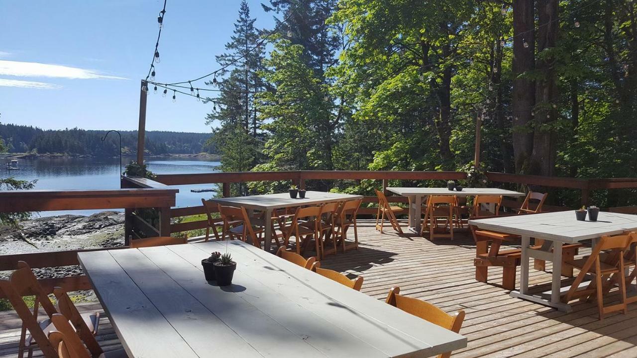 Gowlland Harbour Resort Heriot Bay Экстерьер фото